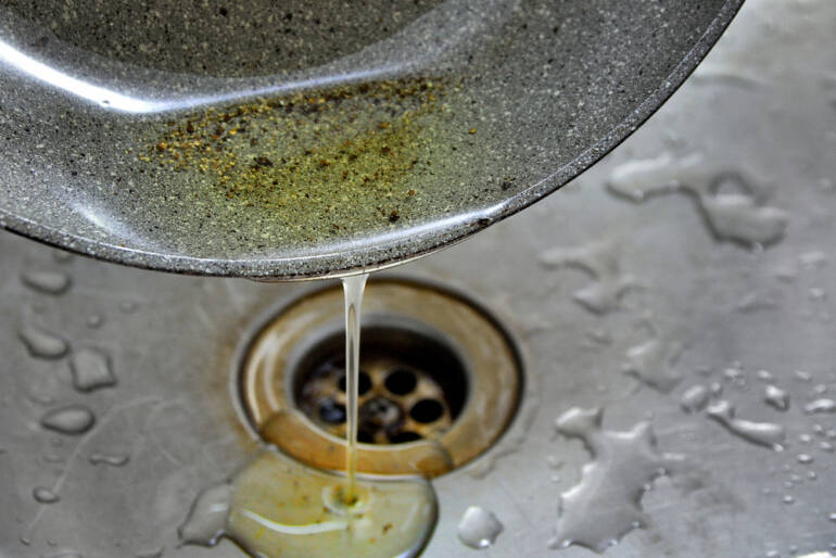 You Should Never Pour Hot Oil Down Your Sink Drain, and Here’s Why | Kitchener ON