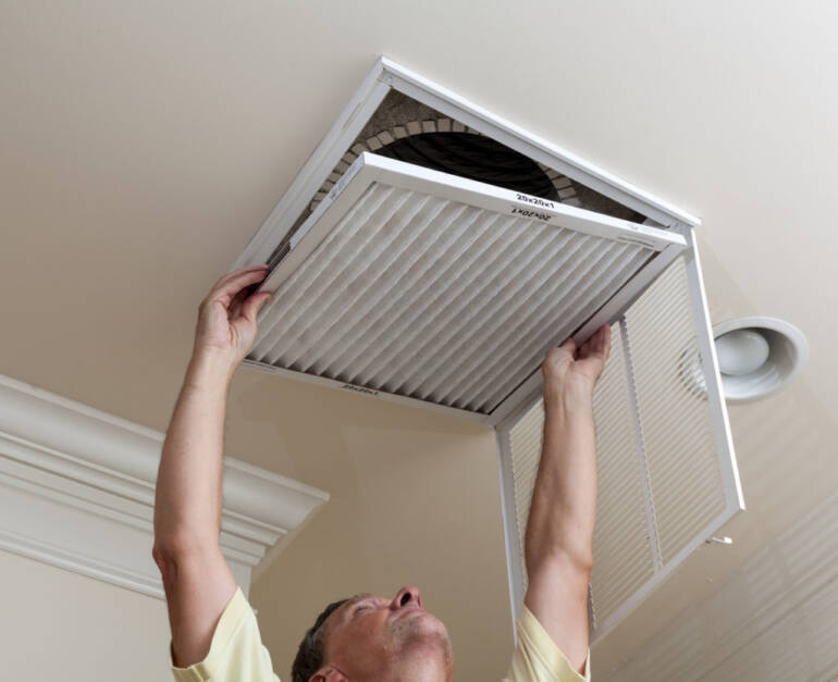 How To Know When To Replace Your AC Filter | Kitchener ON