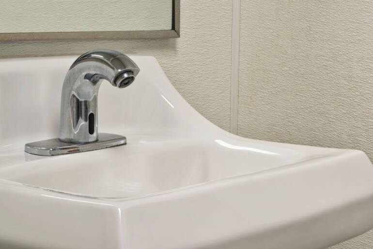 5 Benefits of Touchless Faucets in Your Home | Kitchener ON