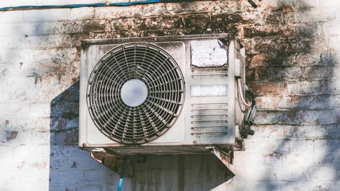 AC Repair vs. Replace – Deciding What’s Right | Kitchener ON