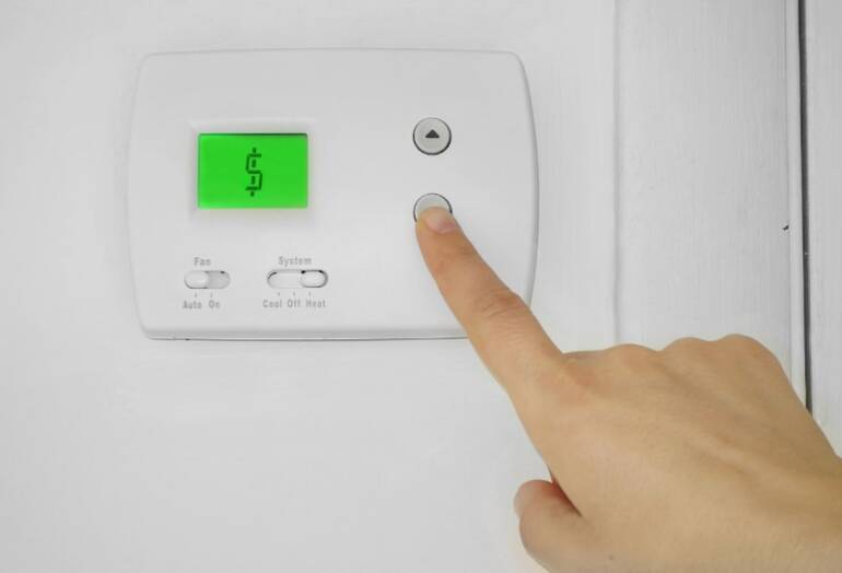 HVAC Issues? You May Need a New Thermostat in Hiram, GA | Kitchener ON