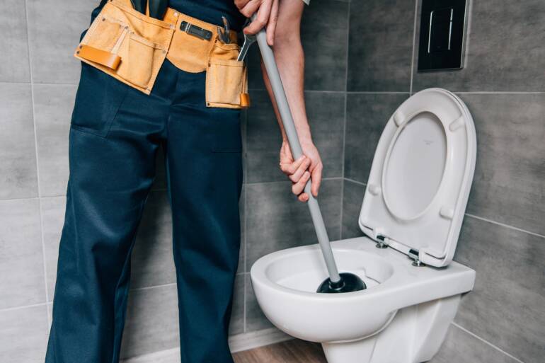 How to Plunge Like a Plumber | Kitchener ON