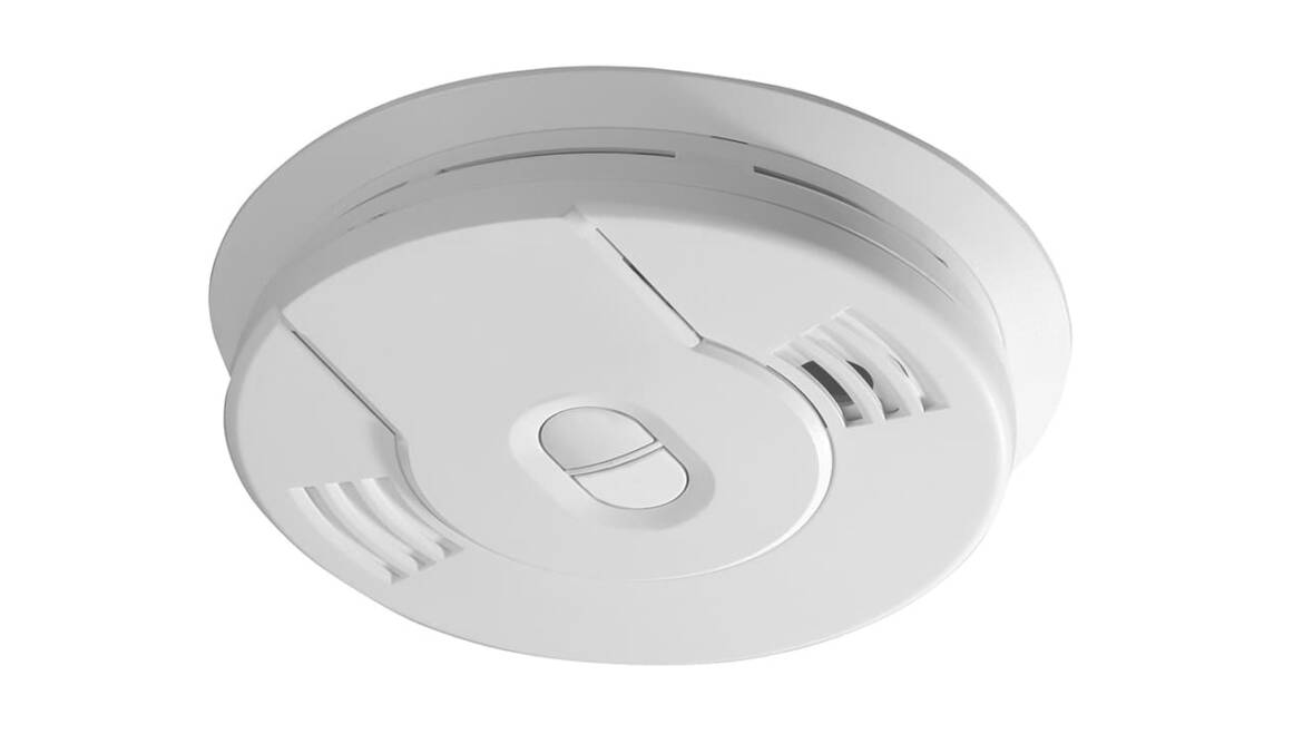 Why Do Smoke Detectors Go Unhealthy? – Ace Solves It All