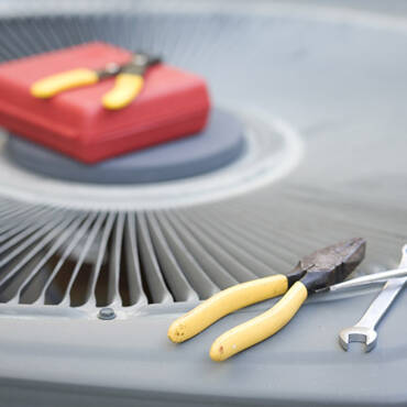 3 Reasons Early Spring is the Best Time to Schedule AC Maintenance | Kitchener ON