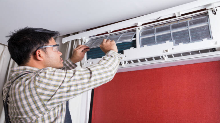 When to Schedule Residential Air Conditioning Restore in Glendale, AZ