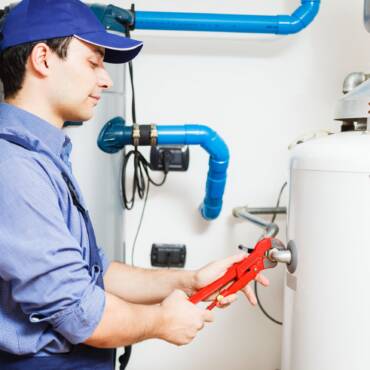 How Do You Know It’s Time for a Water Heater Restore in Rockford?