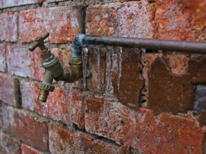 5 Plumbing Suggestions And Tips On Making ready Your House For Winter