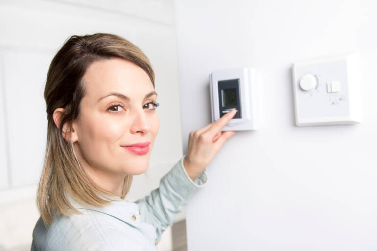 When Ought to You Substitute Your Thermostat?