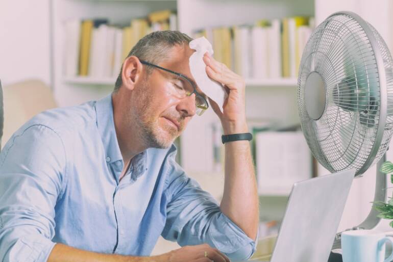 4 Frequent Signs of an Inefficient Air Conditioner in Alvin, TX