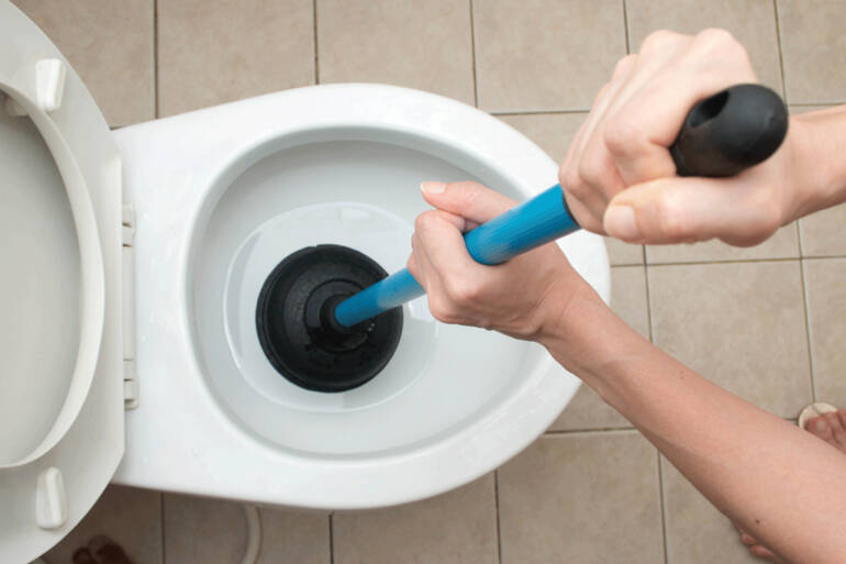 Flushing Nervousness? Right here is The way to Keep away from Bathroom Clogs