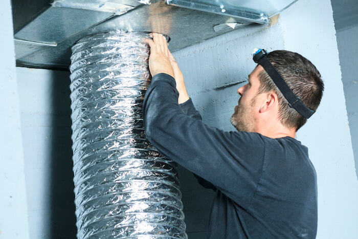 Clear Your Soiled Ducts With a Duct Cleansing Service