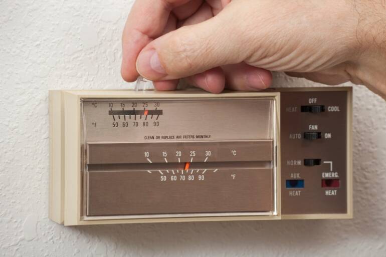 3 Indicators It is Time to Substitute Your Thermostat in Naples, FL