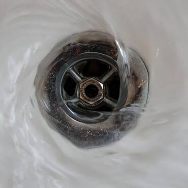 Gradual Sink Drainage with out Blockage: Clear it like a Professional! – John C. Flood