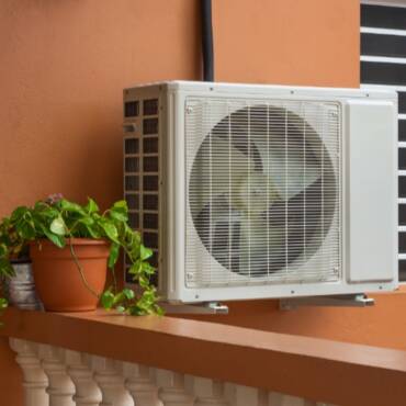 Air Conditioning versus Warmth Pumps