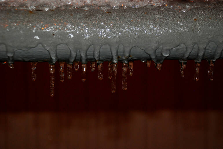 What To Do So Your Pipes Don’t Freeze