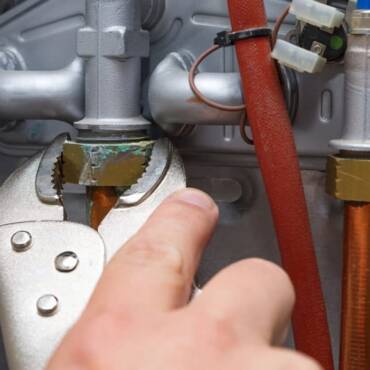 Do not Name a Professional But: DIY Water Heater Fixes » 24/7 Emergency HVAC | Emergency AC Restore | Emergency Heating Restore