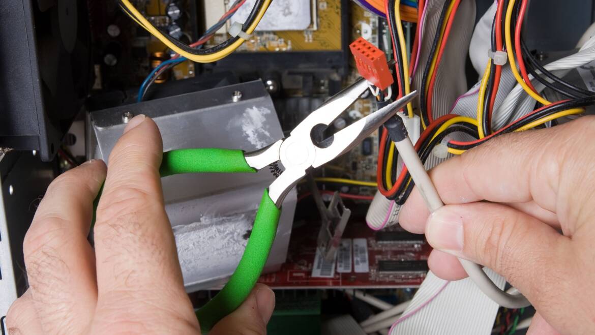 Discovering Dependable Basic Electrician Providers in Seattle, WA, Will Make Your Life Simpler