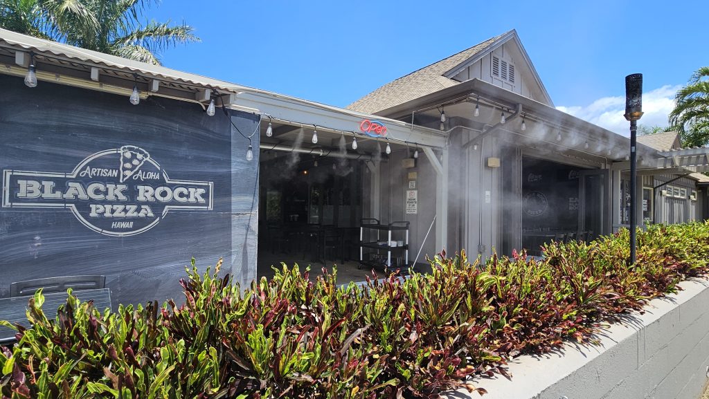 Black Rock Pizza Rocks a Robust Misting System