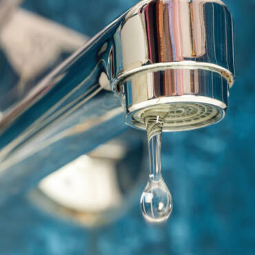 Water-Efficient Plumbing Fixtures Save Water and Energy: Here’s How