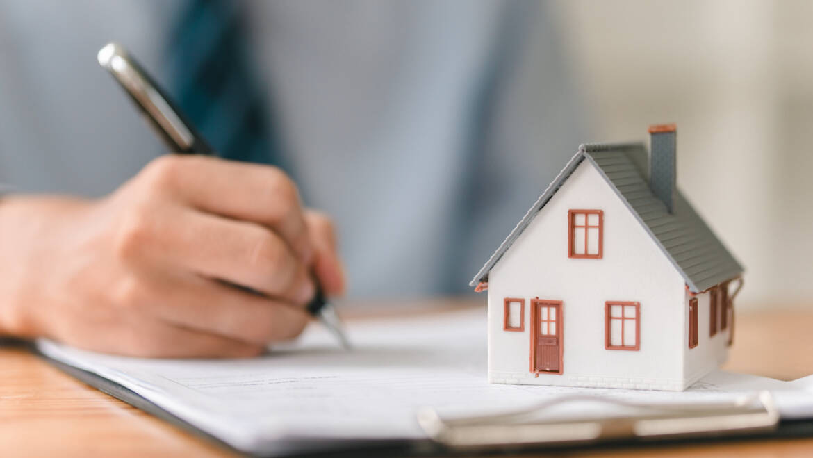 Save More, Stress Less: The Perks of Having a Maintenance Plan