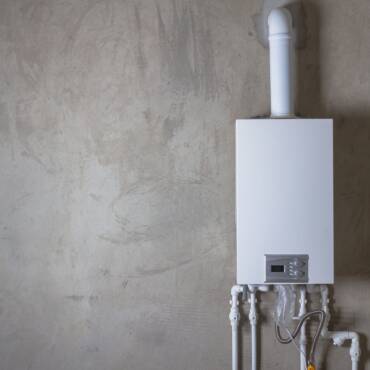 Comparing Tank And Tankless Water Heaters: A Kansas City Homeowner’s Guide