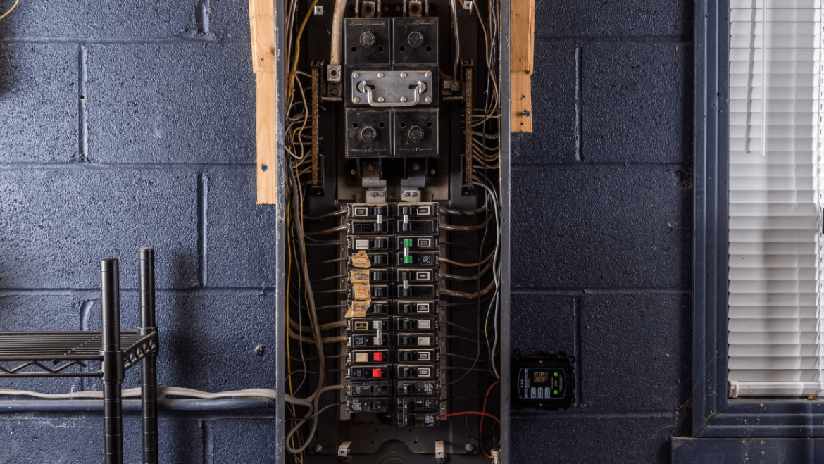 A Homeowner’s Guide to Upgrade Your Electric Panel