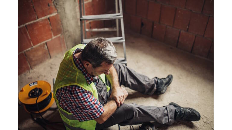 5 Strategies to Mitigate Risk in Residential HVAC, Plumbing, and Electrical Firms