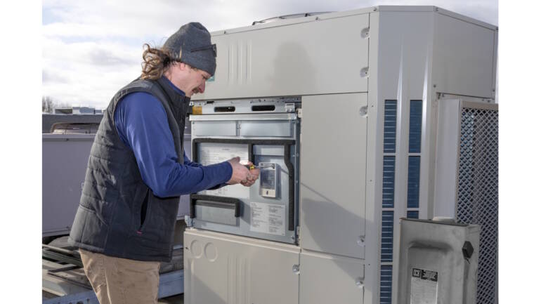 National HVAC Tech Day: Recognizing The Men and Women Behind the Machines