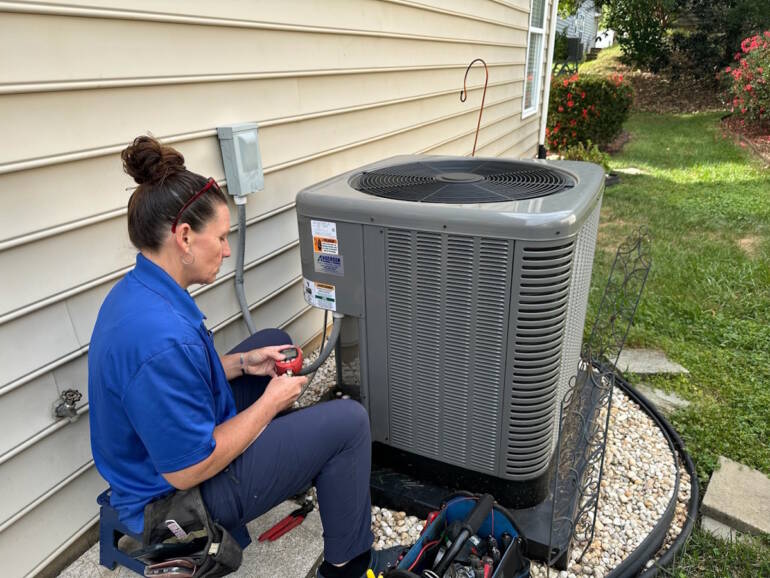 How HVAC Maintenance Agreements Jumpstart Your Summer