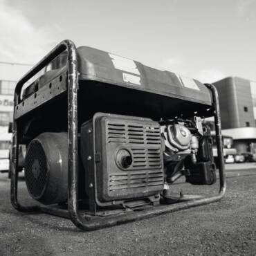 How Do Generators Work Without Electricity?