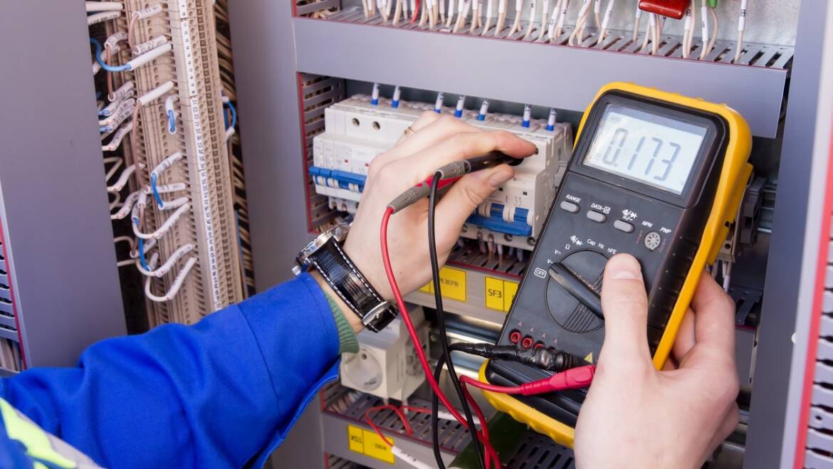 Why Smart Electrical Boxes Are Grabbing People’s Attention