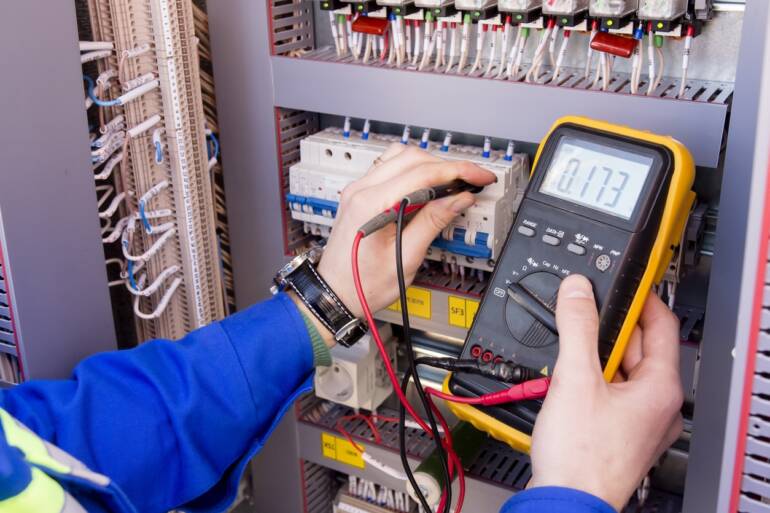 Why Smart Electrical Boxes Are Grabbing People’s Attention