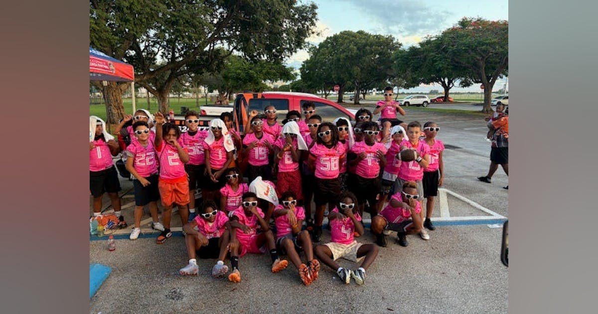 Air Pros USA Sponsors Youth Football Team for Breast Cancer Awareness