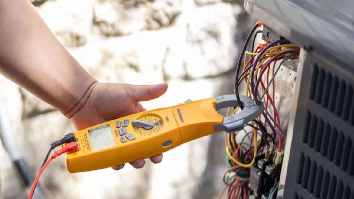 Signs of a failing AC capacitor in a San Marcos, TX unit