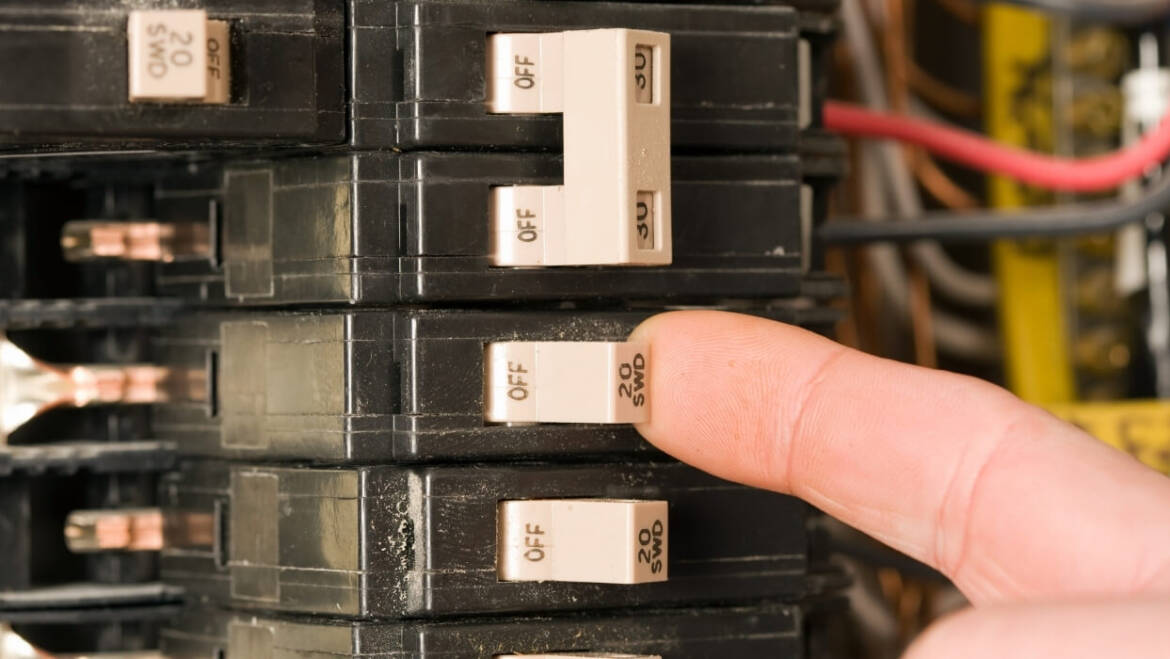 Understanding Circuit Breaker Replacement – Happy Hiller