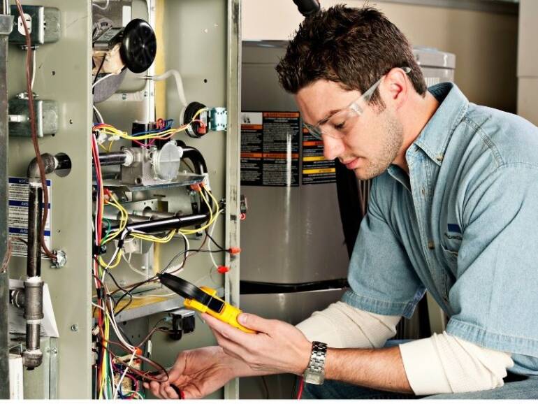 Why You Should Always Hire a Licensed HVAC Contractor in Lake Mary, FL