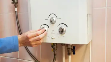 Should You Turn Off Water Heater When Water Is Off
