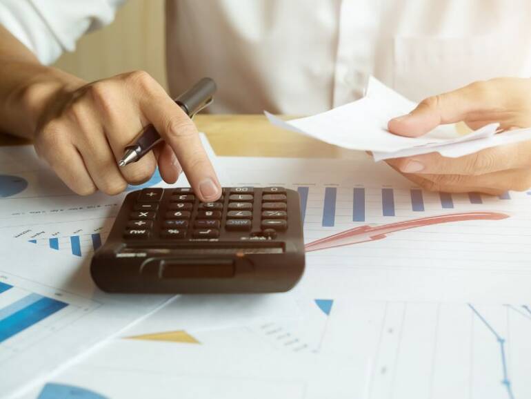 Fall Commercial HVAC Tips for Clearwater, FL, Business Owners