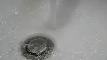 The Drawbacks of DIY Drain Cleaning