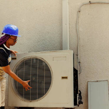 What to Know About Heat Pump Smells in Winter