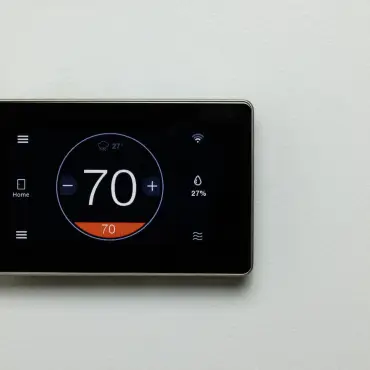 How to Make Sure the Thermostat on Your Furnace Is Correctly Calibrated for Winter