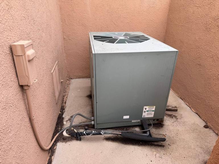 How Regular HVAC Maintenance Saves Tucson Residents Money (With Real Cost Comparisons)