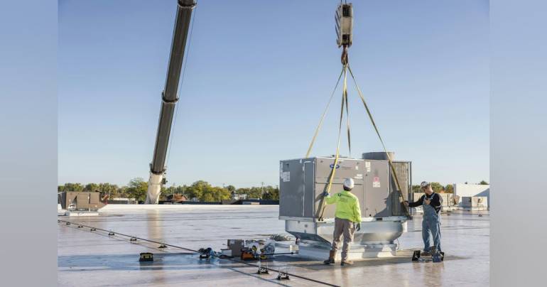 Rooftop Heat Pump Demand Surges as Electrification Reshapes Commercial HVAC