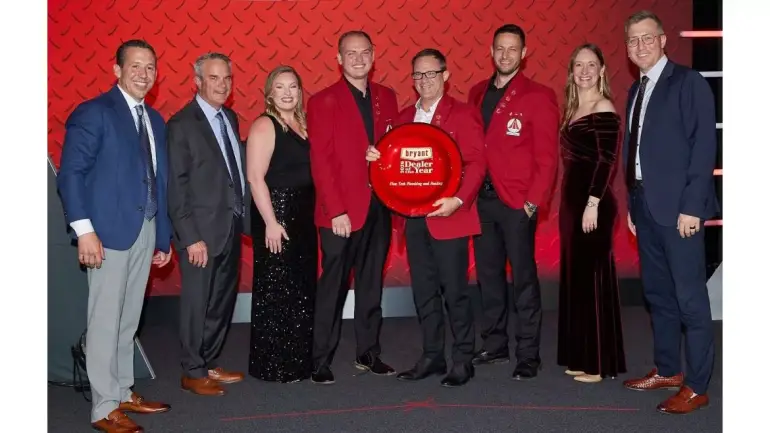 Bryant Dealers Gather for Dialogue, Training, Awards