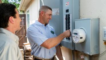 Breaker Keeps Tripping? Causes & Fixes for Your Iowa Home