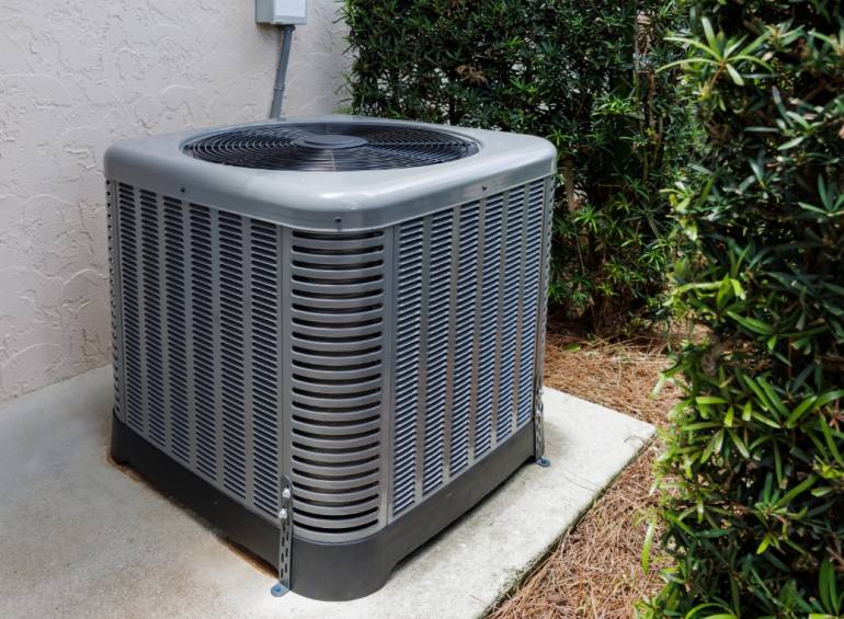 Is It Better to Repair or Replace Your AC Unit?