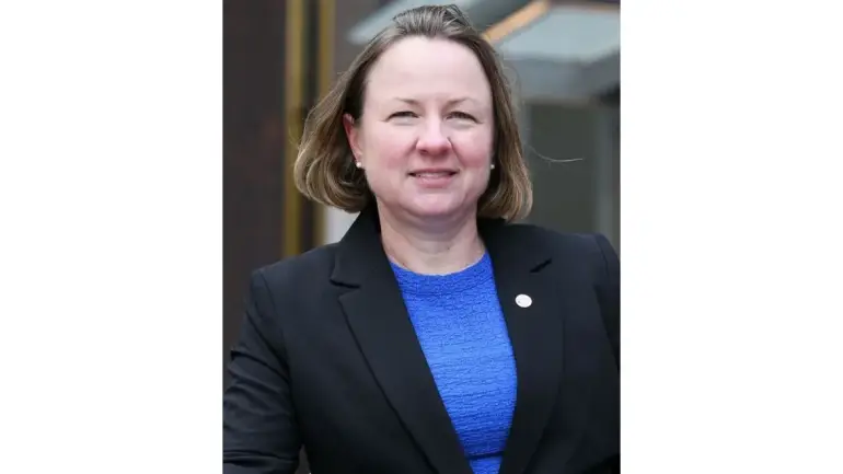 ASHRAE President Stresses Teamwork in Inaugural Speech