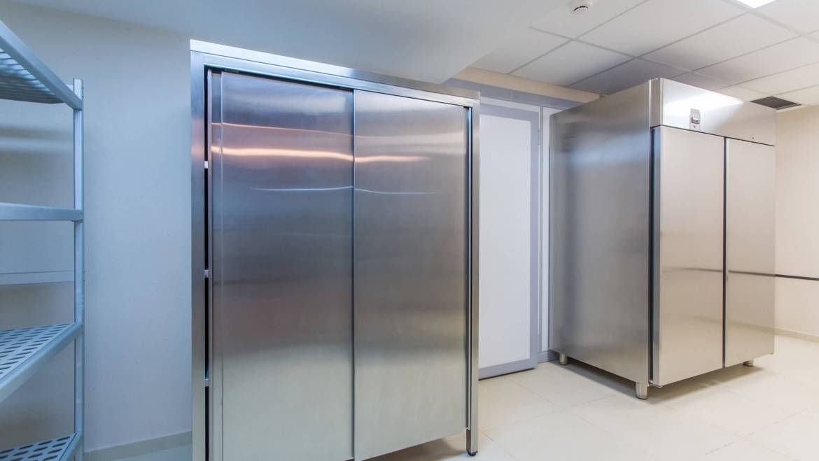 Why Walk-In Coolers Fail in Extreme Heat—and How Tucson Businesses Can Prevent Costly Breakdowns