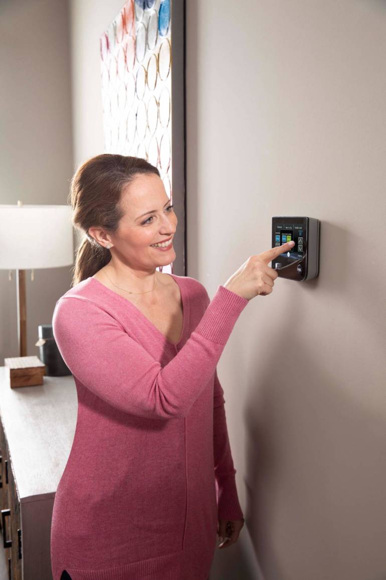 Benefits of Replacing your Home Thermostat