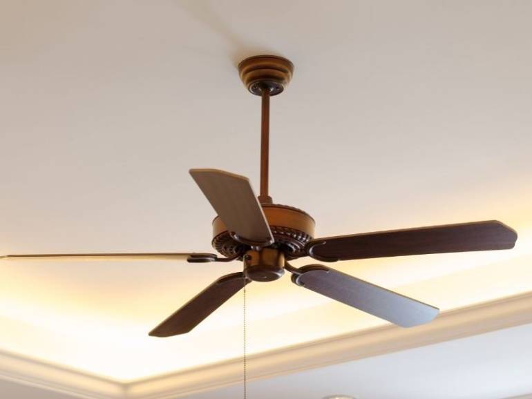 How Ceiling Fans Help Your HVAC System Work More Efficiently in Summer